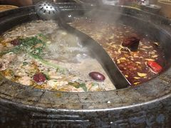 -宽板凳老灶火锅(簋街店)