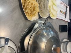 -光头药膳鸡(莱茵小镇店)