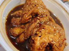 老巴子招牌鸡脖饭-蘑菇圈·云南野生菌菇炒饭·巷口食堂(悦荟店)