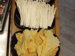 -蜀八婆鲍鱼鸡煲虾(宝安坪洲店)