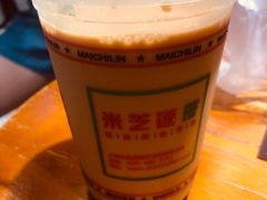 丝袜奶茶-美芝莲(东方宝泰店)