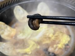 香菇-三里屯土灶炖公鸡地锅鸡(江东店)