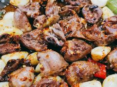 -老东镇啤酒屋海鲜加工·蒸汽海鲜·海鲜烧烤(台东店)