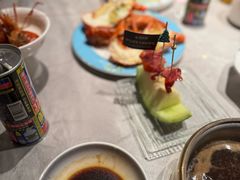 -雍容荟帝王蟹活龙虾展台自助(IFS黑金店)