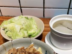 -红猪卤肉饭(大西洋美食城店)
