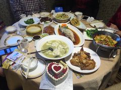 精品烤鸭-京食源烧鸽子
