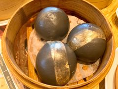 竹炭黄金流沙包-添好运点心专门店(百老汇店)