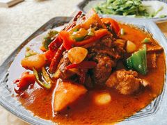 特色的大盘鸡-维吾尔餐厅(宜山路店)