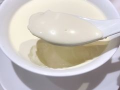 老香港鲜奶冻-香港百合居(LCM置汇旭辉广场店)