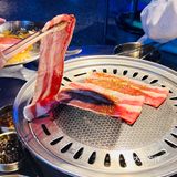 入火韩国烤肉|带你一秒穿越到🇰🇷韩国梨泰院