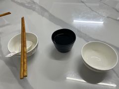 餐具摆设-正宗普宁豆干坊·洪记砂锅粥(红领巾路店)