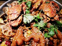 -嗨辣小聚·盘锦河蟹·海鲜烧烤龙虾(盘锦十年好店)
