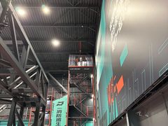 -极限PLAY运动娱乐新世界·团建派对潮玩休闲馆·室内蹦极高空游乐园