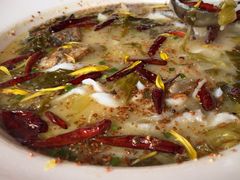 -江渔儿酸菜鱼(万科东荟城店)