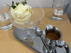阿芙佳朵-echoes coffee回响咖啡(红山店)