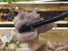 -胡须哥网红竹筒菜
