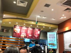 -The Habit Burger Grill 哈比特汉堡(爱琴海店)