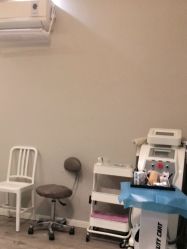 -一个差评成就的纹眉店