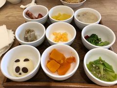 -乐领拈花溪·林涧食韵