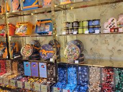 -VENCHI 闻绮(北京国贸商城店)