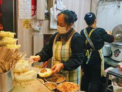 -八一路好吃街(雨田商务大厦店)