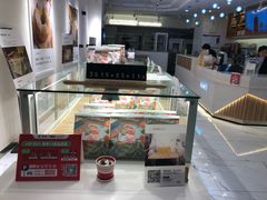 面包甜点陈列柜-爸爸糖吐司面包(重庆解放碑英利大融城店)