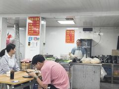 -荣巷小馄饨(荣巷店)