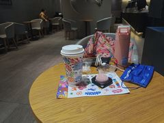 -瑞幸咖啡(新世界中心店)