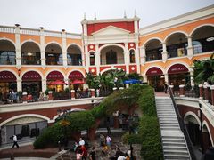 -佛罗伦萨小镇广佛名品奥特莱斯(疏港路店)