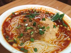 -周小波重庆小面·重庆名小吃(邹容路店)
