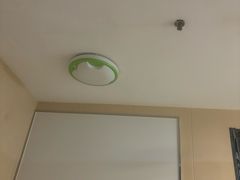 -德全酒店(北京朝阳公园金台路地铁站店)