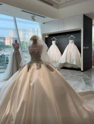 -Bridal Queen·婚纱女皇