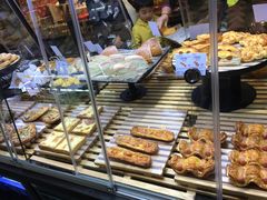 -万利隆面包生日蛋糕(人民路店)