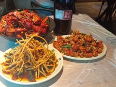 -巴厘龙虾·榜首油焖大虾(洞庭·艺术洋房店)