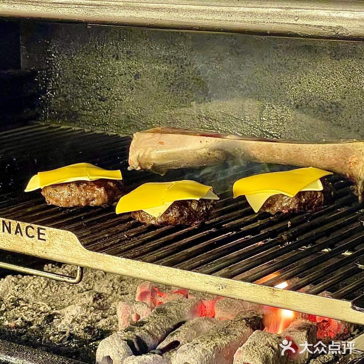 这也是哈尔滨能吃到的🍔巨巨巨无霸