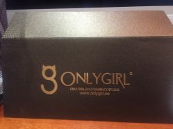 -onlygirl摄影美学馆高端定制(江滩店)