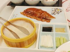 -良友·海鲜青岛菜·海肠捞饭(五四广场店)