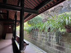 -峨眉山报国寺