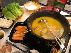 -鲜入围煮花胶鸡海鲜火锅