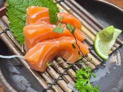 -8PINTS八品脱·日料·烧鸟·精酿小酒馆(莘庄店)