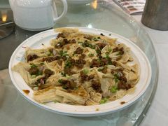 -谷丰健康凤贤居酒家