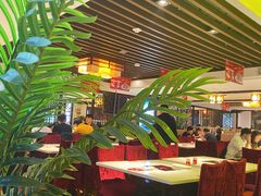 大堂-潮泰牛肉火锅 · 创于1992年(车公庙店)