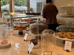 -VERIE BAKEHOUSE