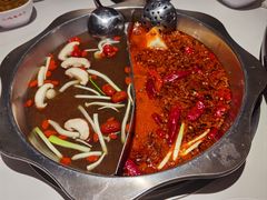 鸳鸯老火锅-山城辣妹子(定福庄店)