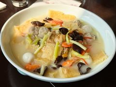 -通安客栈中餐厅·何家小馆