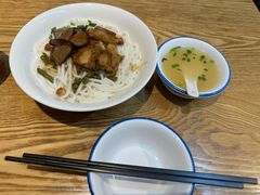 -牛八宝桂林米粉(八里庄店)