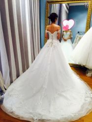 -Flora婚纱礼服定制租赁店