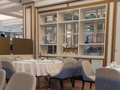 -品海楼·大连海胆锅贴馆(东港店)