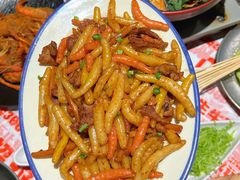 -威记烧嘢·南宁烧烤·超级生牛(绿地店)