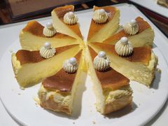 -金马门国际美食百汇(珞喻路店)